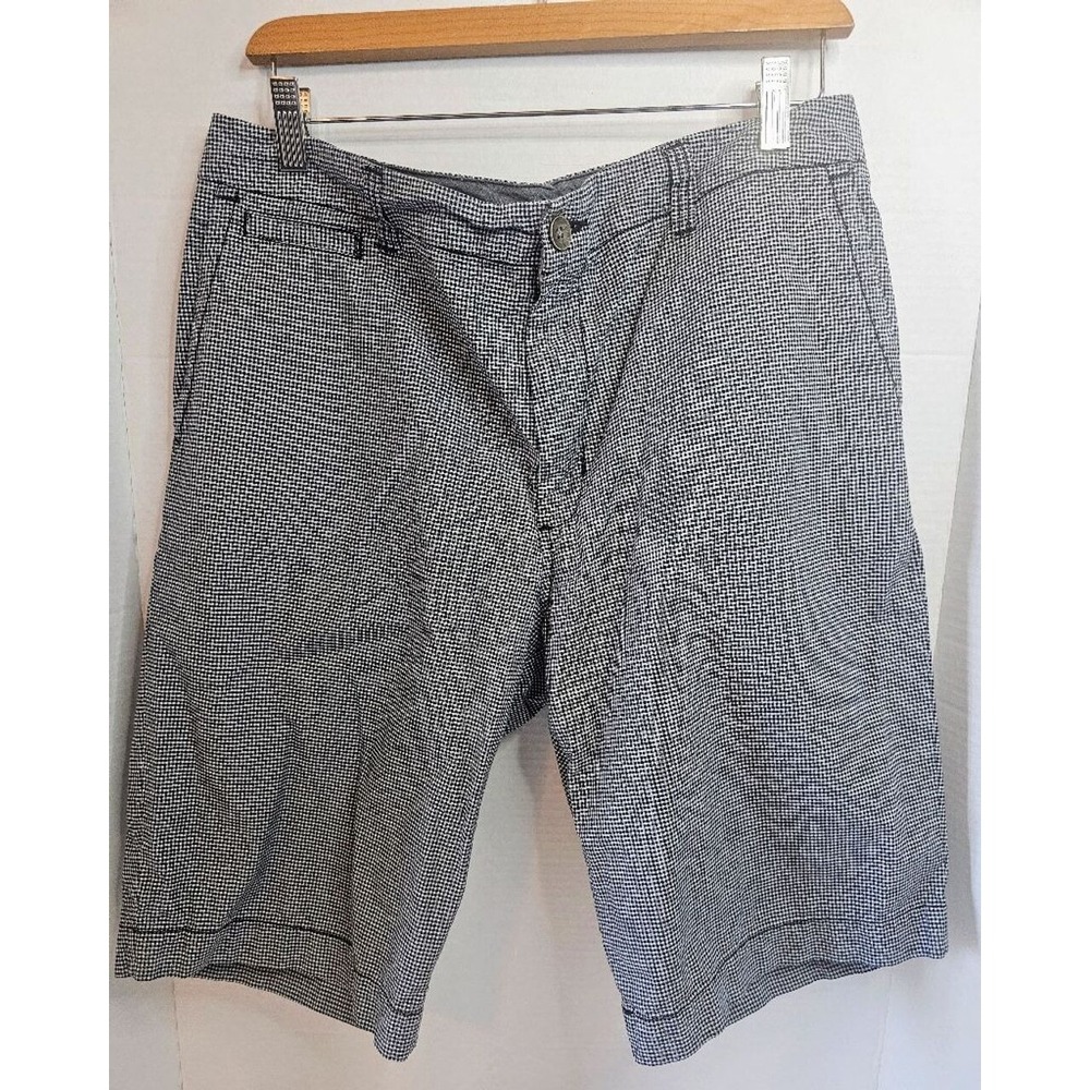 Men's Kenneth Cole Shorts Bemuda Casual SZ 34 Flat Front Navy White Check 10"